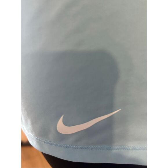 Nike Women's Light Blue Pro Hypercool Racerback Athletic Tank Top Size Large NWT - Picture 3 of 4